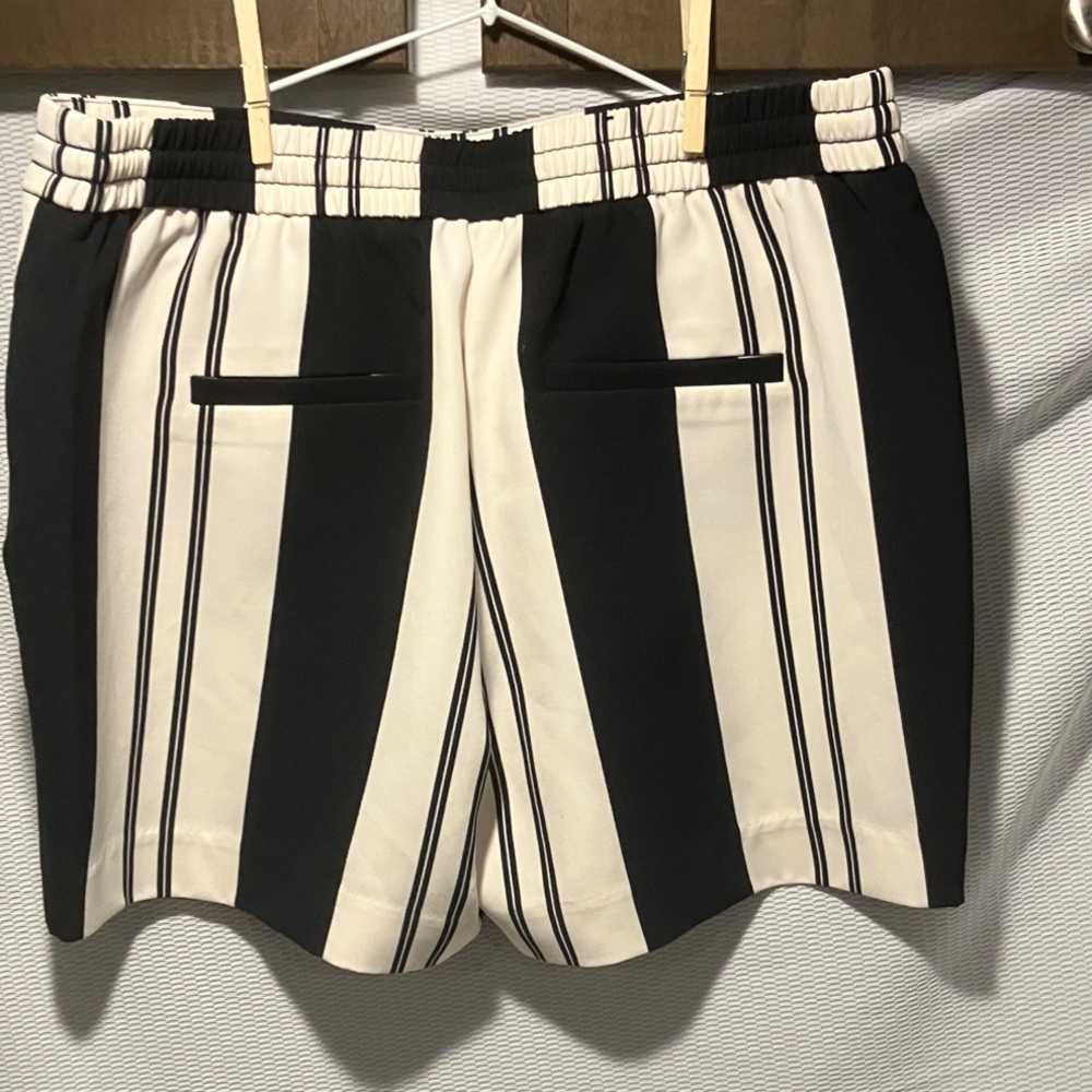 INC International Concepts Black and White Striped Women Shorts - Picture 4 of 4